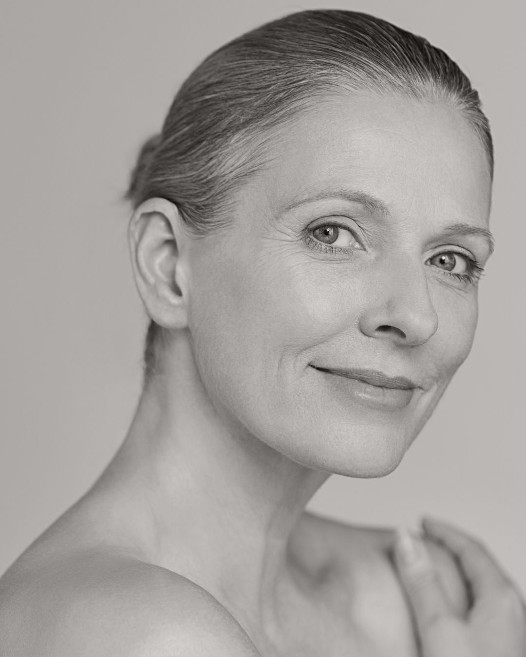 klinik estetik story 1080 x 1350 px 10